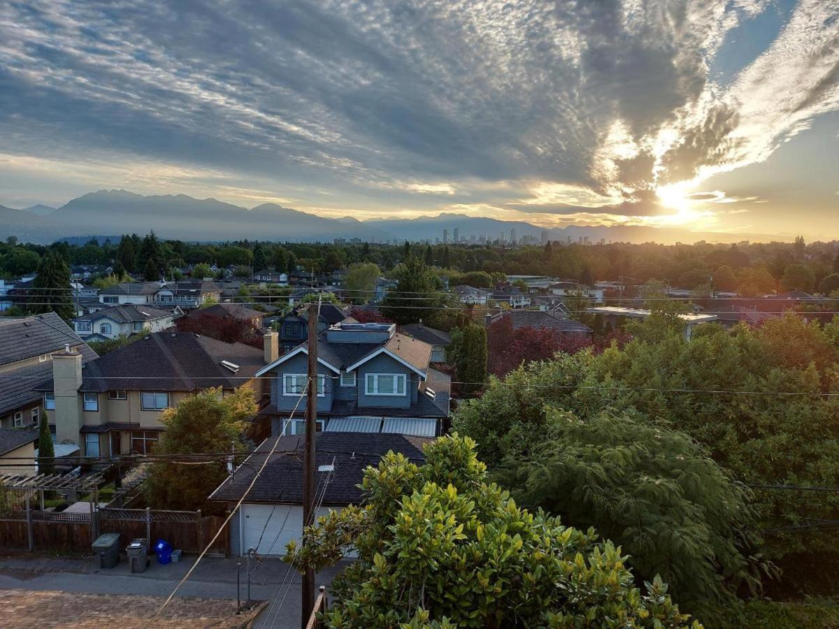 Suite Smart Vancouver Ngoại thất bức ảnh